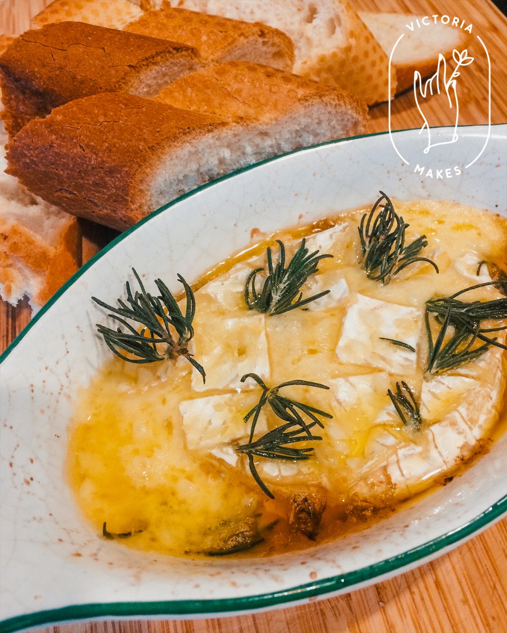 Baked Brie Recipe by Victoria Makes